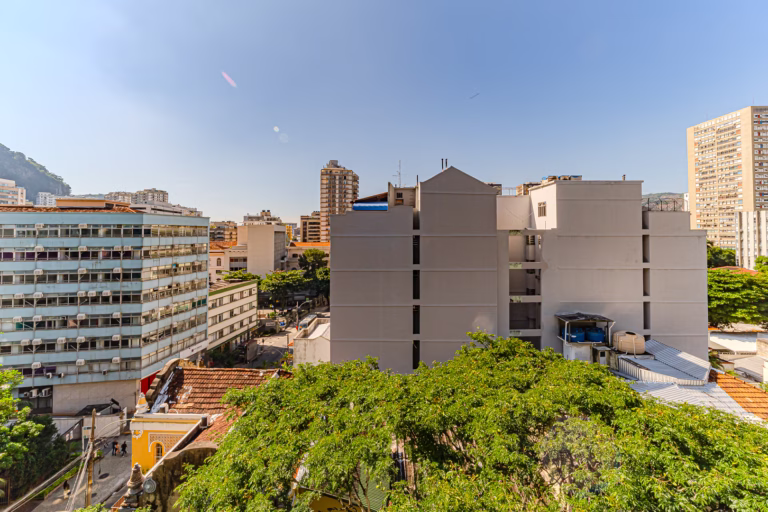 Foto 21 do imóvel: 2 quartos com duas varandas em Botafogo