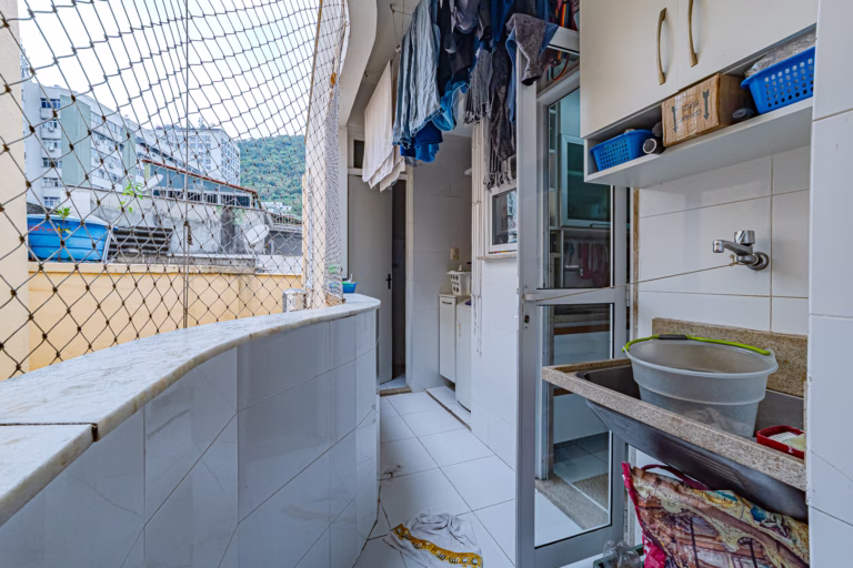 Foto 25 do imóvel: 2 quartos com dependência revertida com excelente custo/benefício no Humaitá