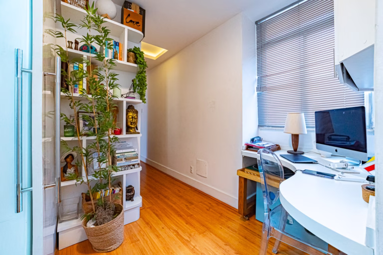 Foto 6 do imóvel: 2 quartos com dependência revertida com excelente custo/benefício no Humaitá