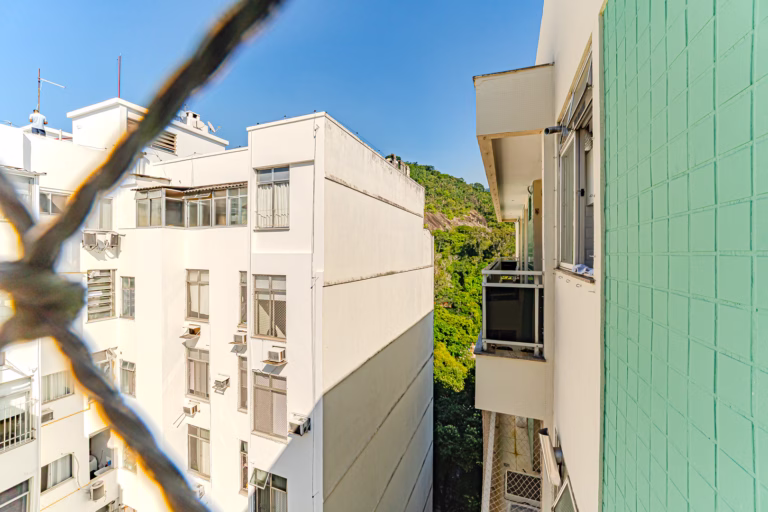 Foto 13 do imóvel: 2 quartos com varanda e vista ampla em Laranjeiras