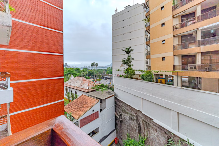 Foto 10 do imóvel: 2 quartos no humaitá com sacada e lazer completo