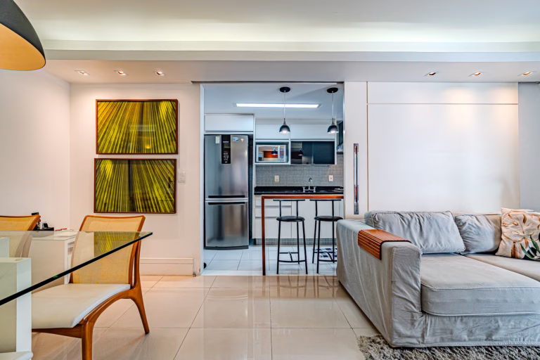 Foto 3 do imóvel: 2 quartos com varanda gourmet e lazer completo em Copacabana