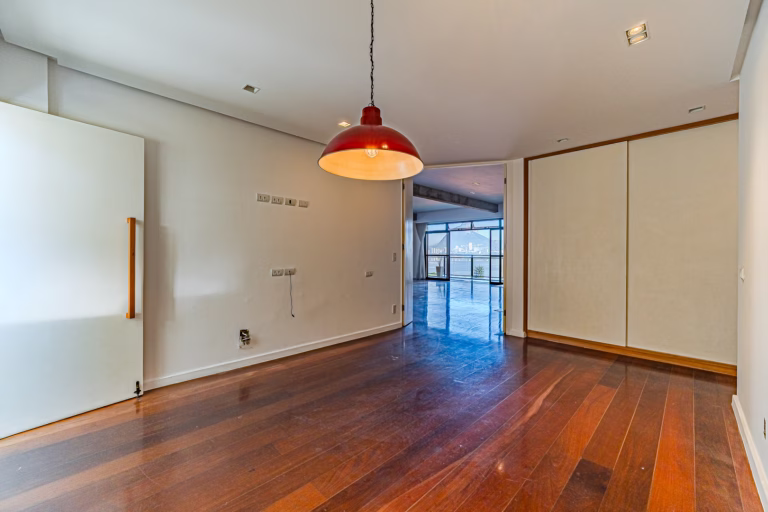 Foto 15 do imóvel: Apartamento de 4 quartos com vista de cartão postal na Fonte da Saudade