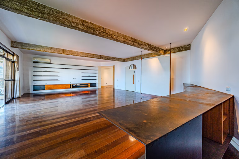 Foto 3 do imóvel: Apartamento de 4 quartos com vista de cartão postal na Fonte da Saudade