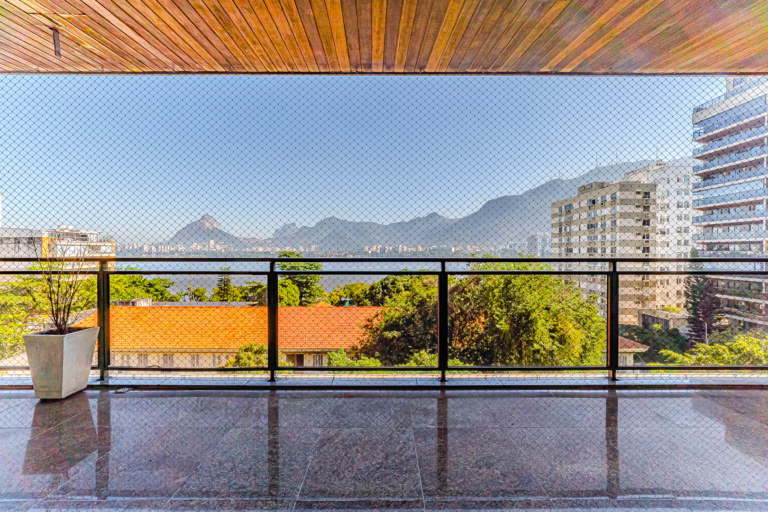 Foto 5 do imóvel: Apartamento de 4 quartos com vista de cartão postal na Fonte da Saudade
