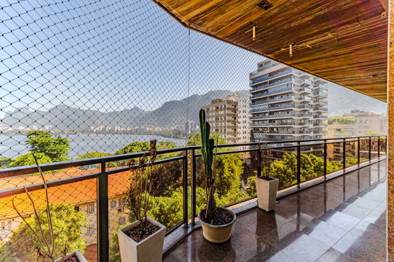 Foto 7 do imóvel: Apartamento de 4 quartos com vista de cartão postal na Fonte da Saudade