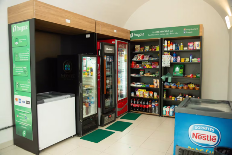 Foto 49 do imóvel: 2 quartos super reformado no melhor condomínio de Laranjeiras