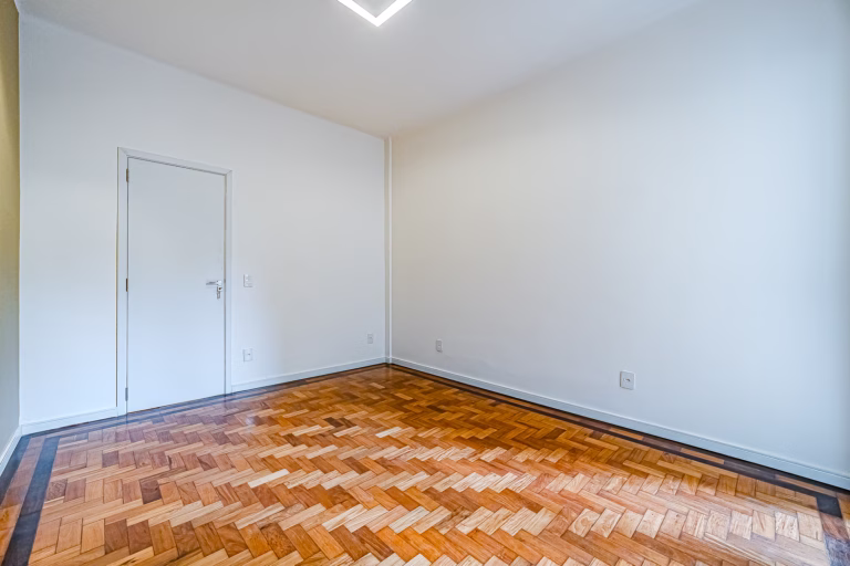Foto 13 do imóvel: Quarto e sala na Glória, para morar ou investir