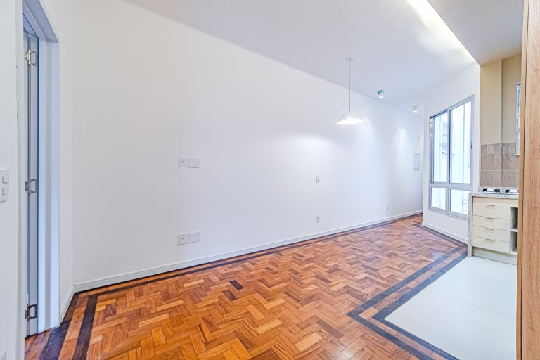 Foto 5 do imóvel: Quarto e sala na Glória, para morar ou investir