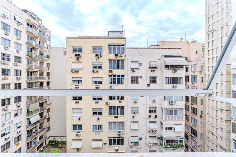 Foto 14 do imóvel: 3 quartos amplo, reformado e com preço justo em Copacabana