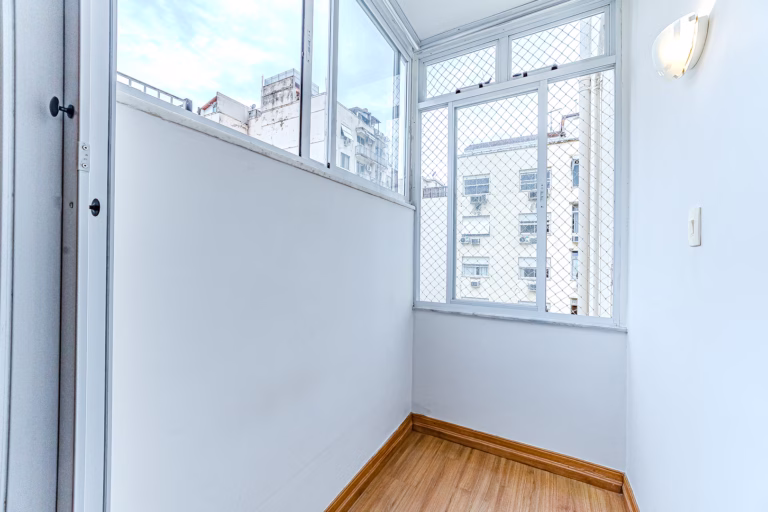 Foto 19 do imóvel: 3 quartos amplo, reformado e com preço justo em Copacabana