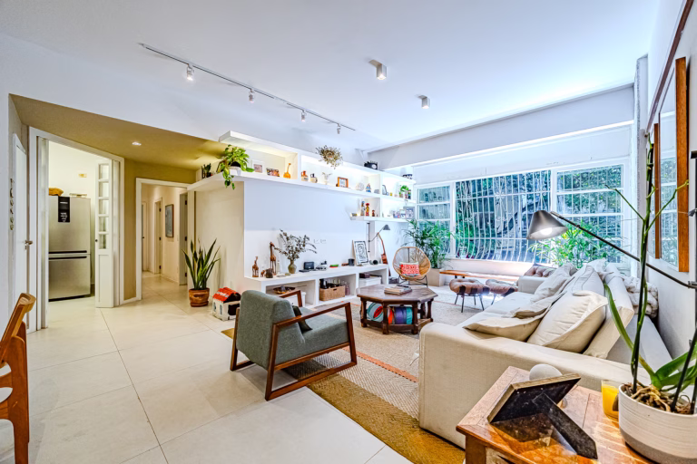 Foto 5 do imóvel: Apartamento de 3 quartos que mais parece uma pintura na parte baixa da Gávea