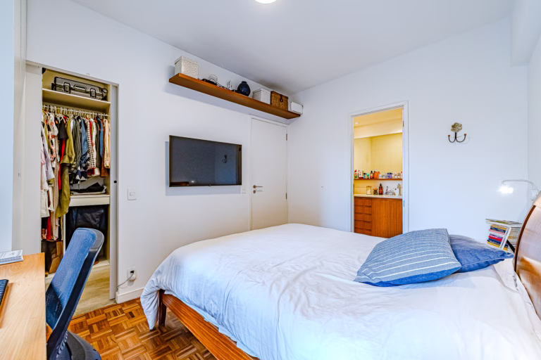 Foto 19 do imóvel: Um apartamento impecável, na melhor rua da Selva de Pedra no Leblon
