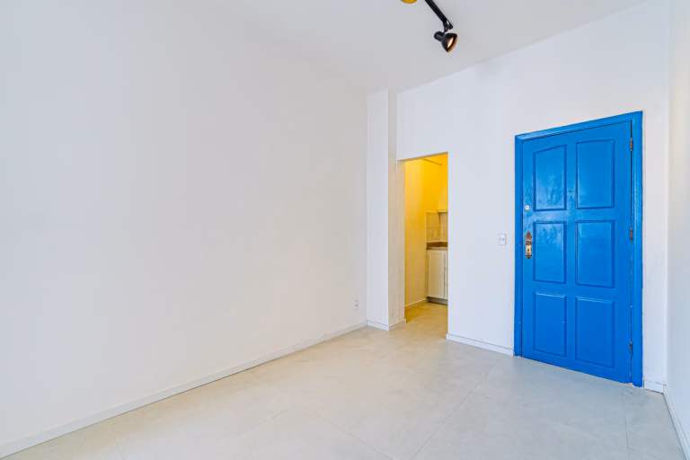Foto 5 do imóvel: Studio super claro, com quarto e sala separados em prédio que permite locação por Airbnb